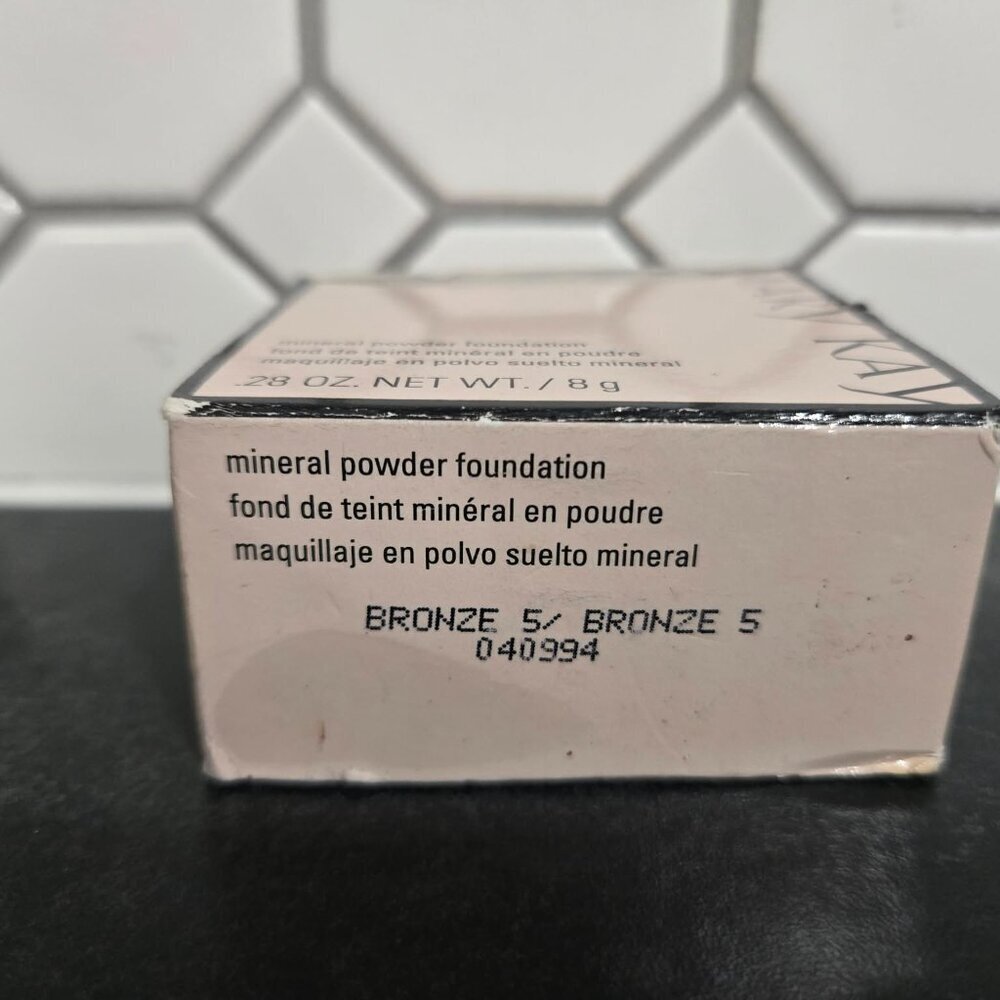 Mary Kay Mineral Powder Foundation – Bronze 5 .28 oz NEW In Box - Picture 4 of 5